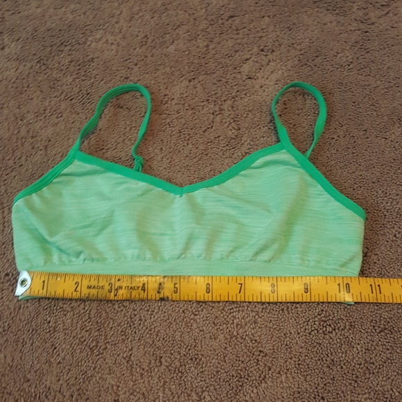 2 bras - Picture 7 of 7